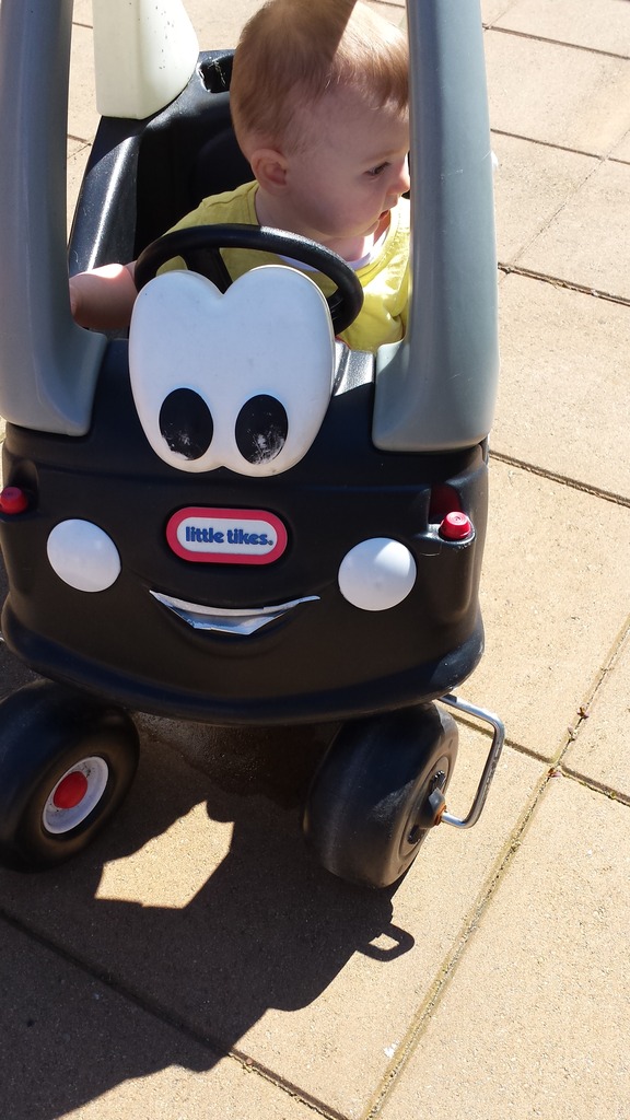 little tikes ride on police car